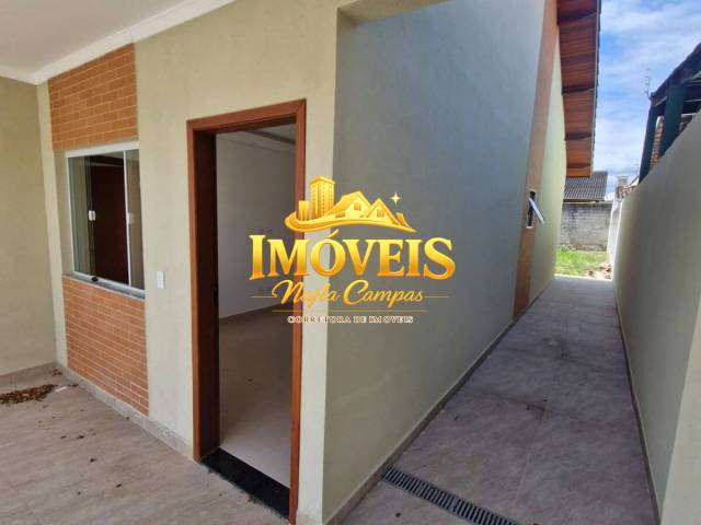 Casa para Venda em Caraguatatuba - 2