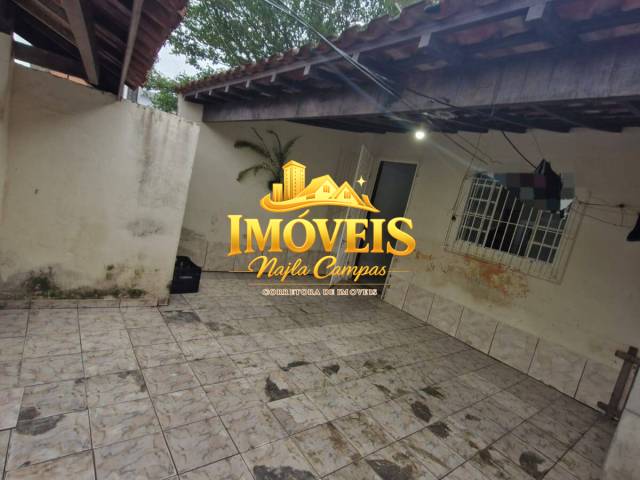 Casa para Venda em Caraguatatuba - 2