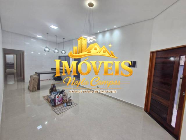 Casa para Venda em Caraguatatuba - 4