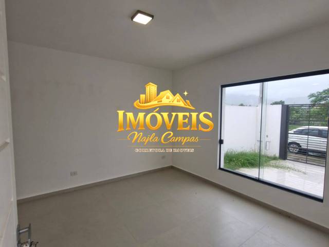 #231 - Casa para Venda em Caraguatatuba - SP