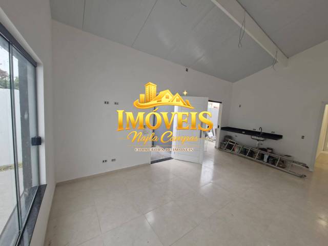 Casa para Venda em Caraguatatuba - 4