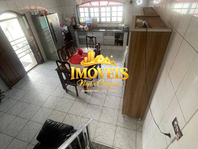 #247 - Casa para Venda em Caraguatatuba - SP