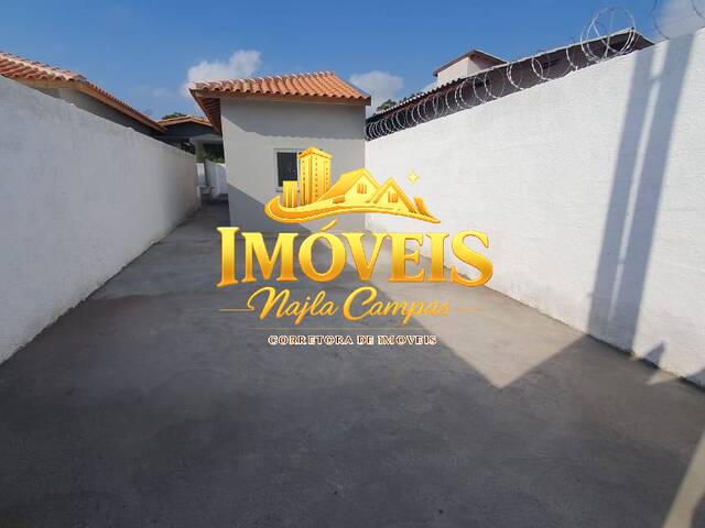 #256 - Casa para Venda em Caraguatatuba - SP