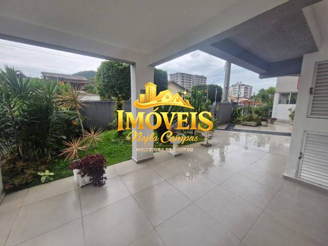 Apartamento para Venda em Caraguatatuba - 3